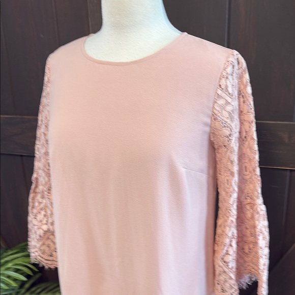 A New Day Pink Tunic with Relaxed Fit and Lace Pattern - Picture 3 of 11